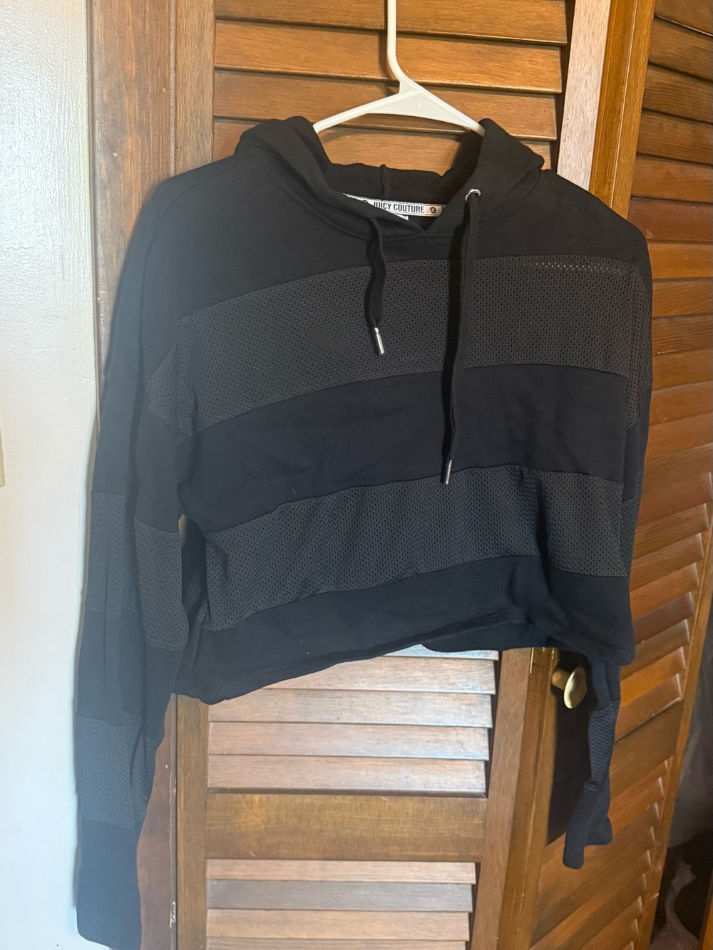 Juicy Couture Women’s Cropped Black Crewneck Hooded Sweater